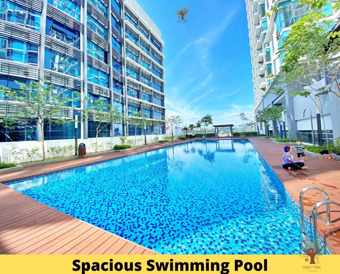 Sweet Tree Homestay Petaling Jaya Ngoại thất bức ảnh